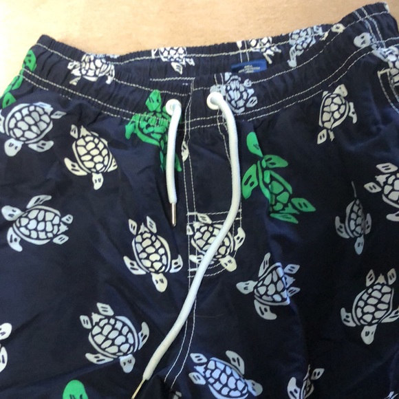 Mens navy swim trunks size medium - Picture 2 of 4